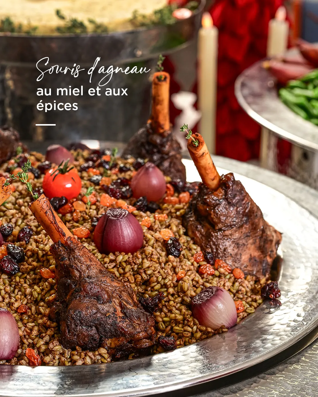 Food & Design social post: “Souris d’agneau au miel et aux épices”, slow-cooked lamb shanks on spiced grains.